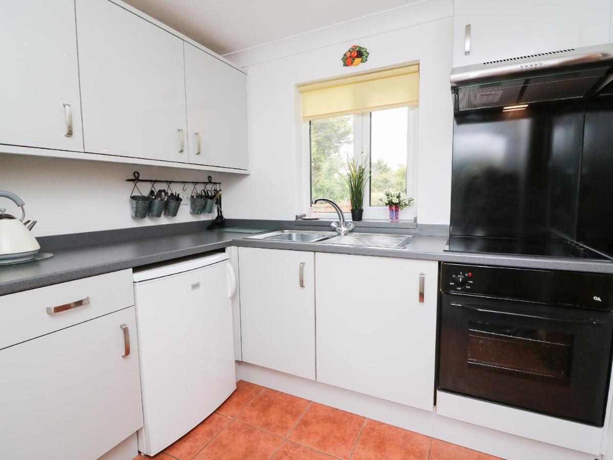 Villa Blaenywawr Annexe Cross Inn Esterno foto