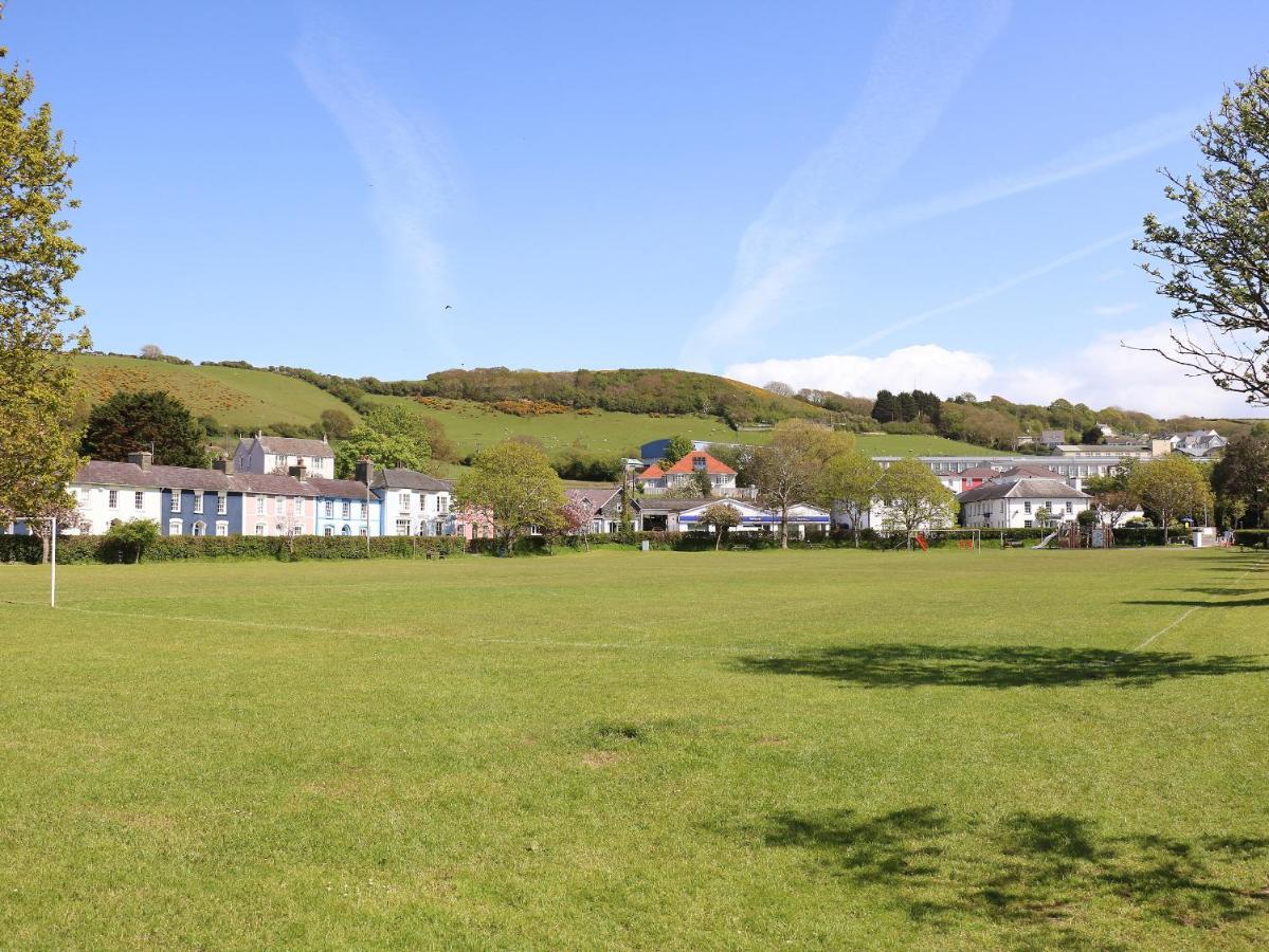 Villa Blaenywawr Annexe Cross Inn Esterno foto